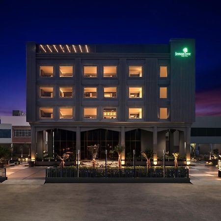 Lemon Tree Hotel, Hisār 外观 照片