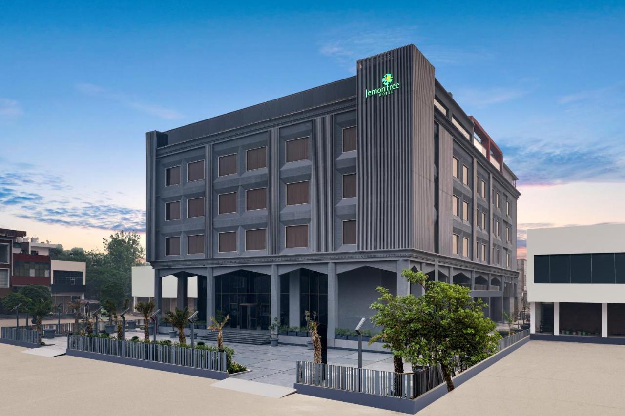 Lemon Tree Hotel, Hisār 外观 照片