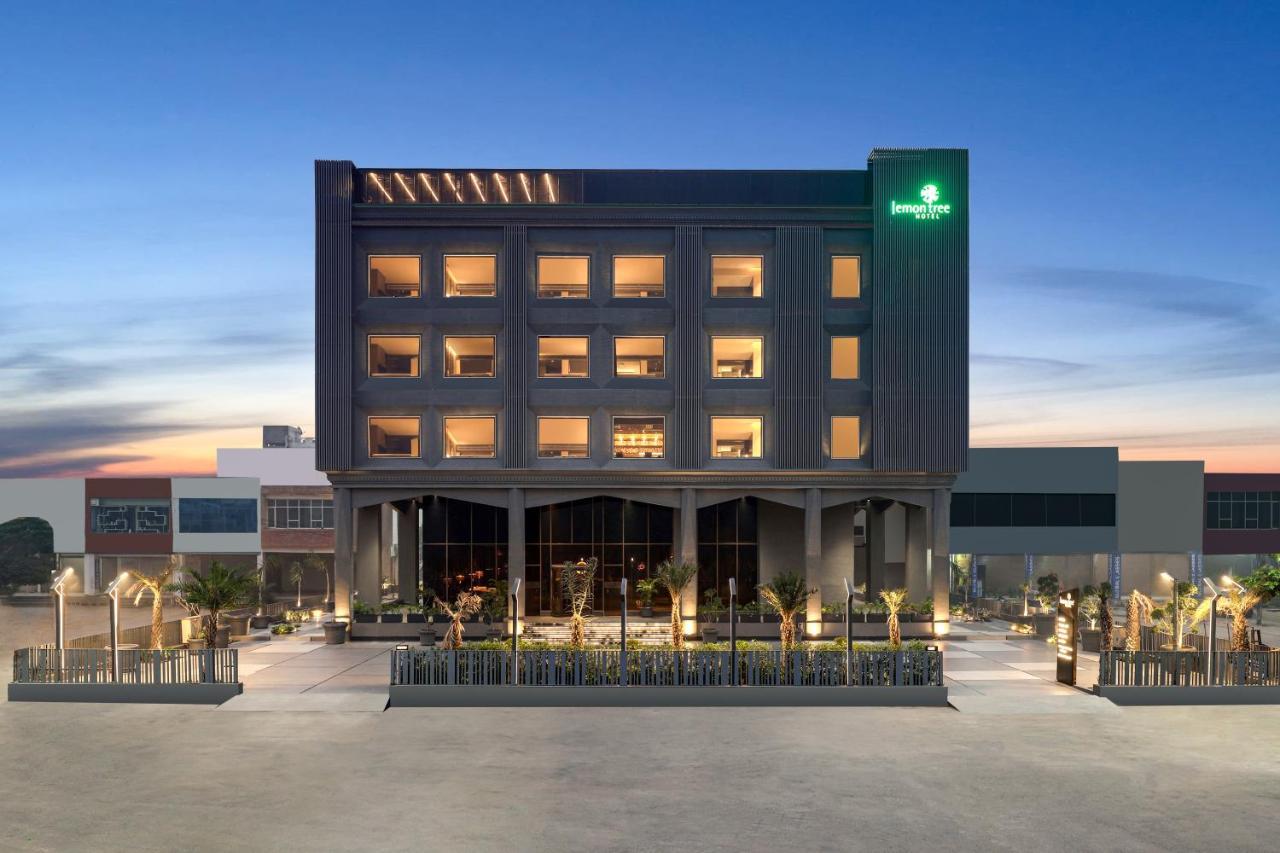 Lemon Tree Hotel, Hisār 外观 照片