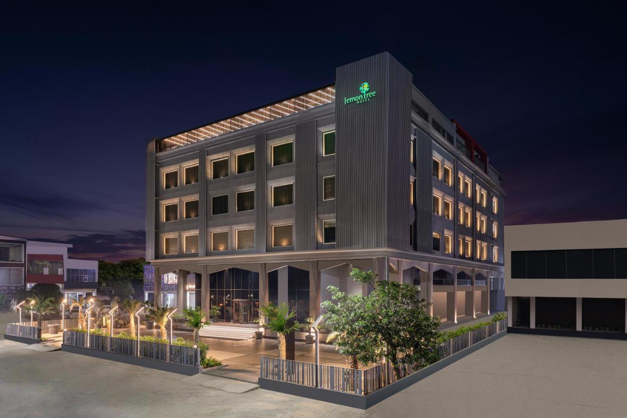 Lemon Tree Hotel, Hisār 外观 照片